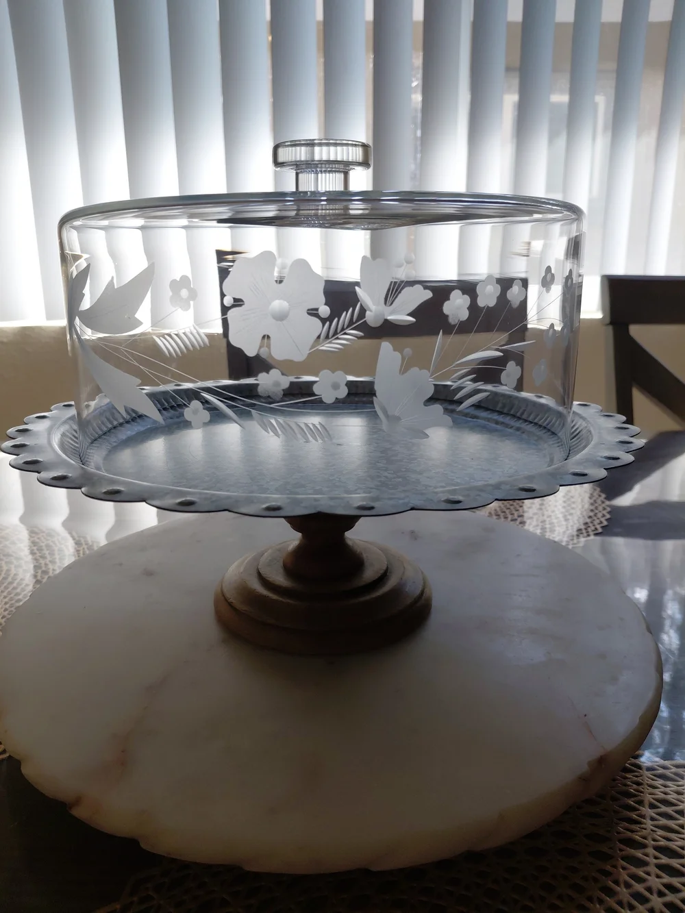 Vintage Floral Etched Glass Pedestal Cake Stand with Domed Lid
